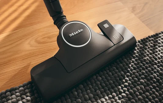 Máy hút bụi Miele Máy hút bụi Miele