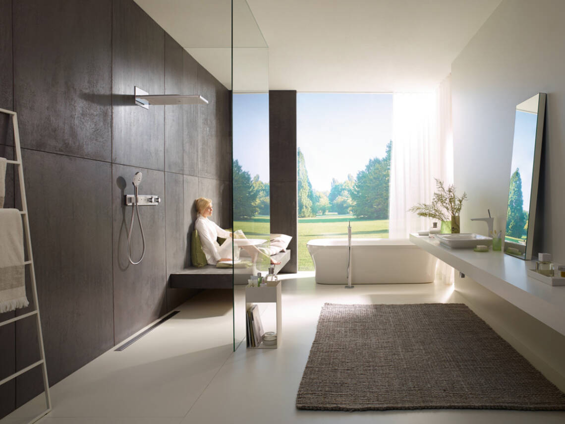 Bát sen tắm mưa hansgrohe.
