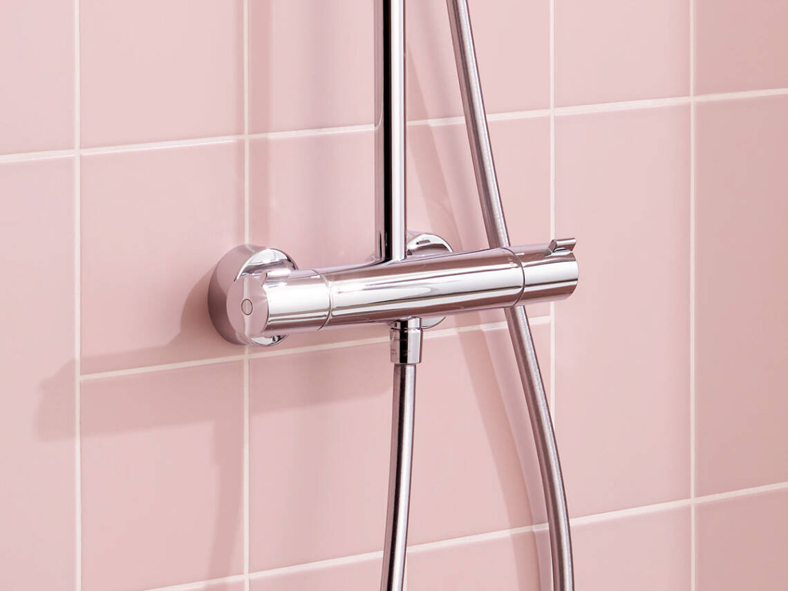 Bộ trộn nhiệt hansgrohe điều khiển sen trần và tay sen.
