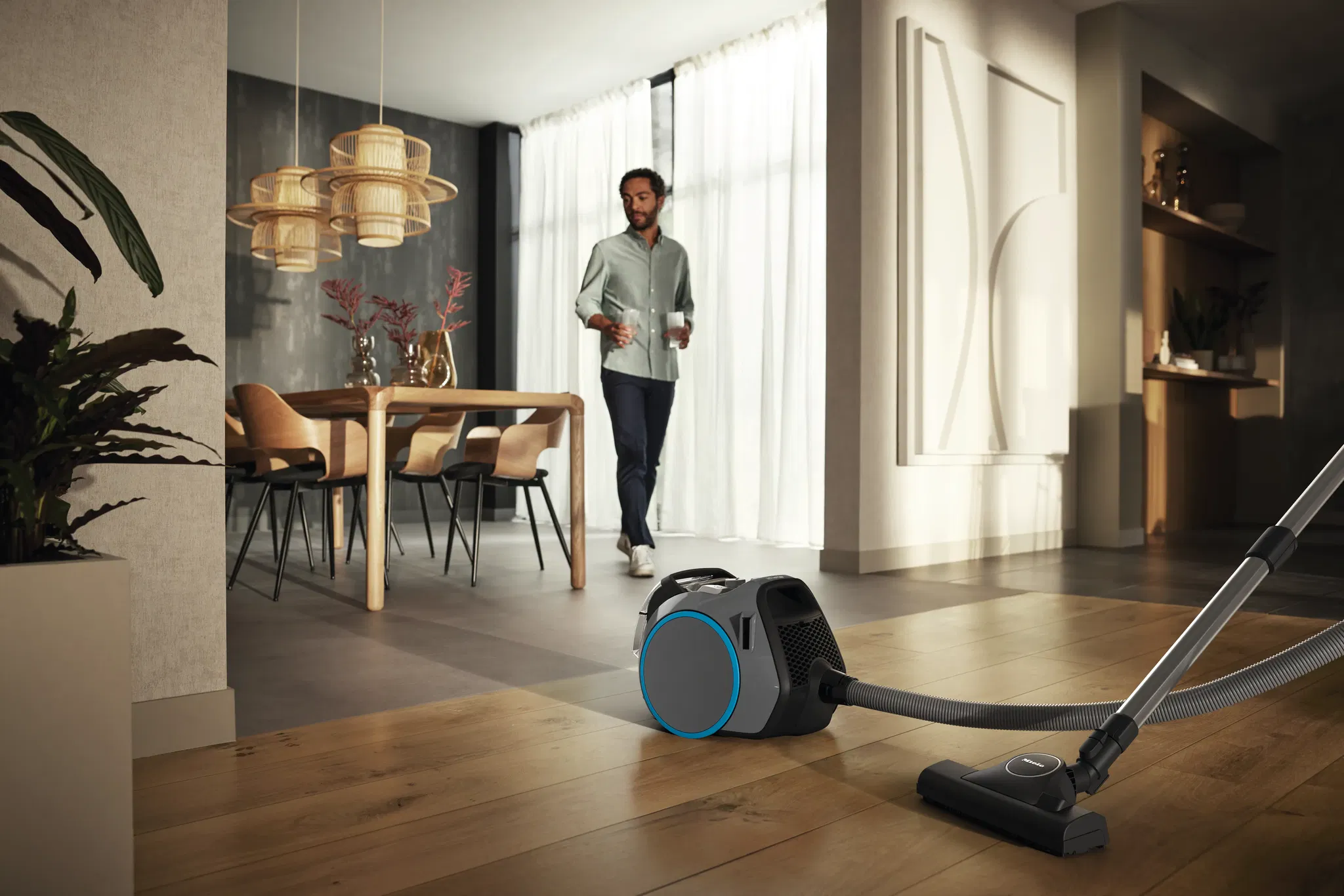 Máy hút bụi không túi Miele Boost CX1 PowerLine Graphite Grey