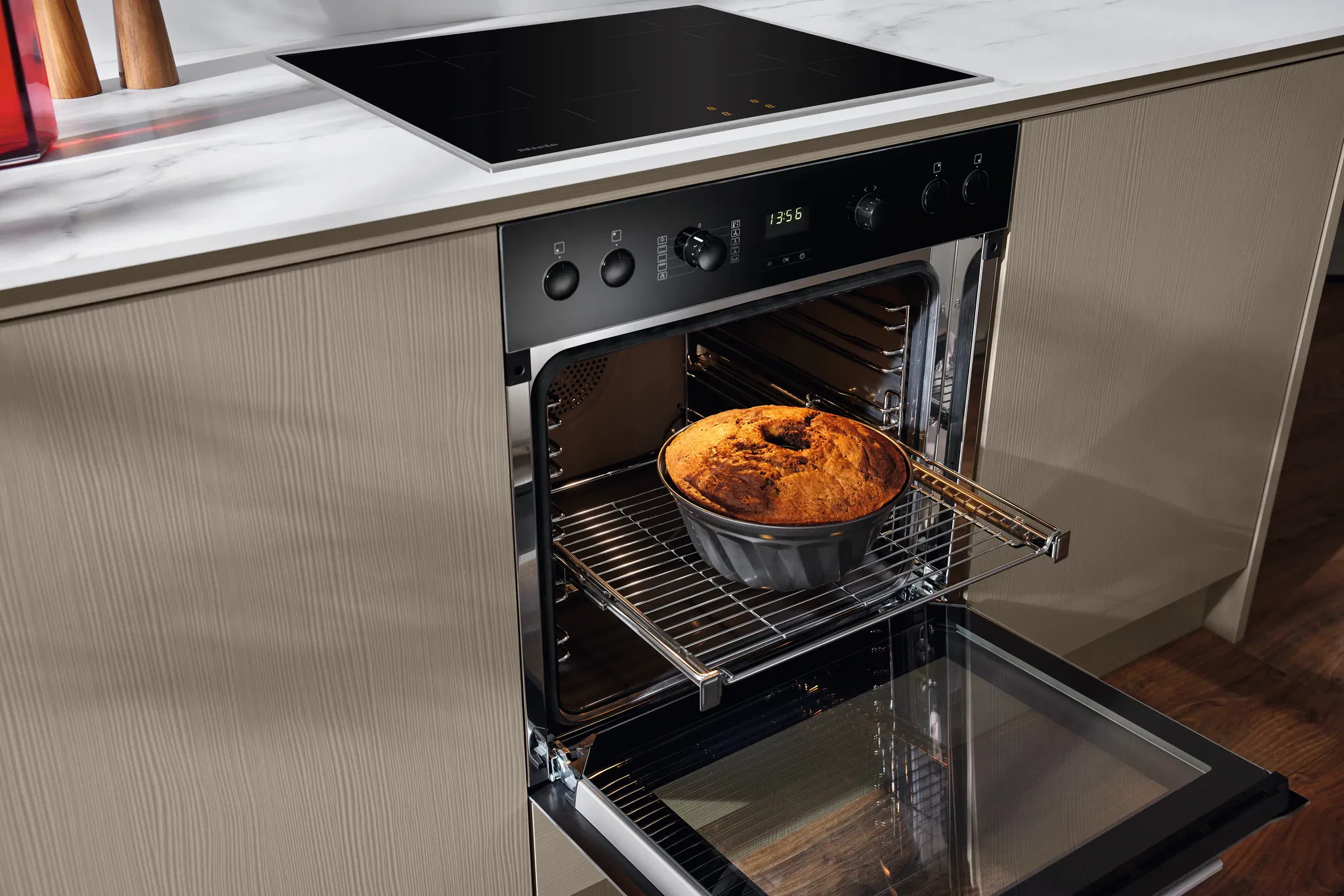Lò nướng Miele H 2457 IP Lò nướng Miele H 2457 IP